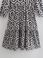 BLACK & WHITE GEOMETRIC DRESS - Image 3