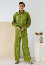 MOSS GREEN PLEATED PLISSE OVER SIZE CO ORDS