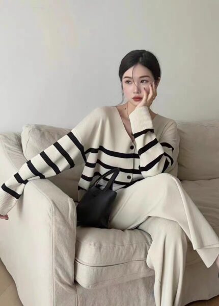 Cream Stripe knit set