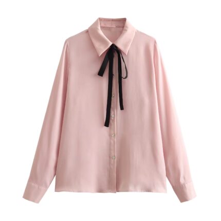 Pink bow shirt