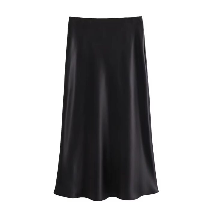 Black satin skirt - Image 1