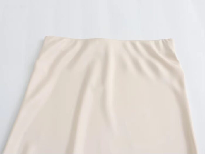 Beige satin skirt - Image 2