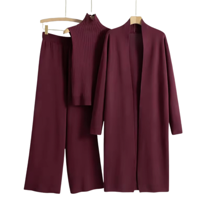 Maroon 3 piece set - Image 1